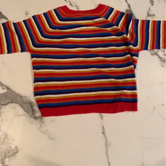 I’m selling a rainbow coloured Long sleeve from blue notes in size small - Picture 4 of 6